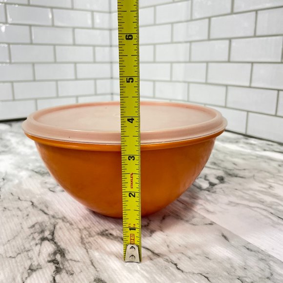 Vintage Tupperware Burnt Orange Tupper Seal Bowl #235-30 with Sheer Lid #228-19 - Picture 7 of 7